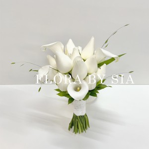 W 129 - 카라 장미 믹스 부케